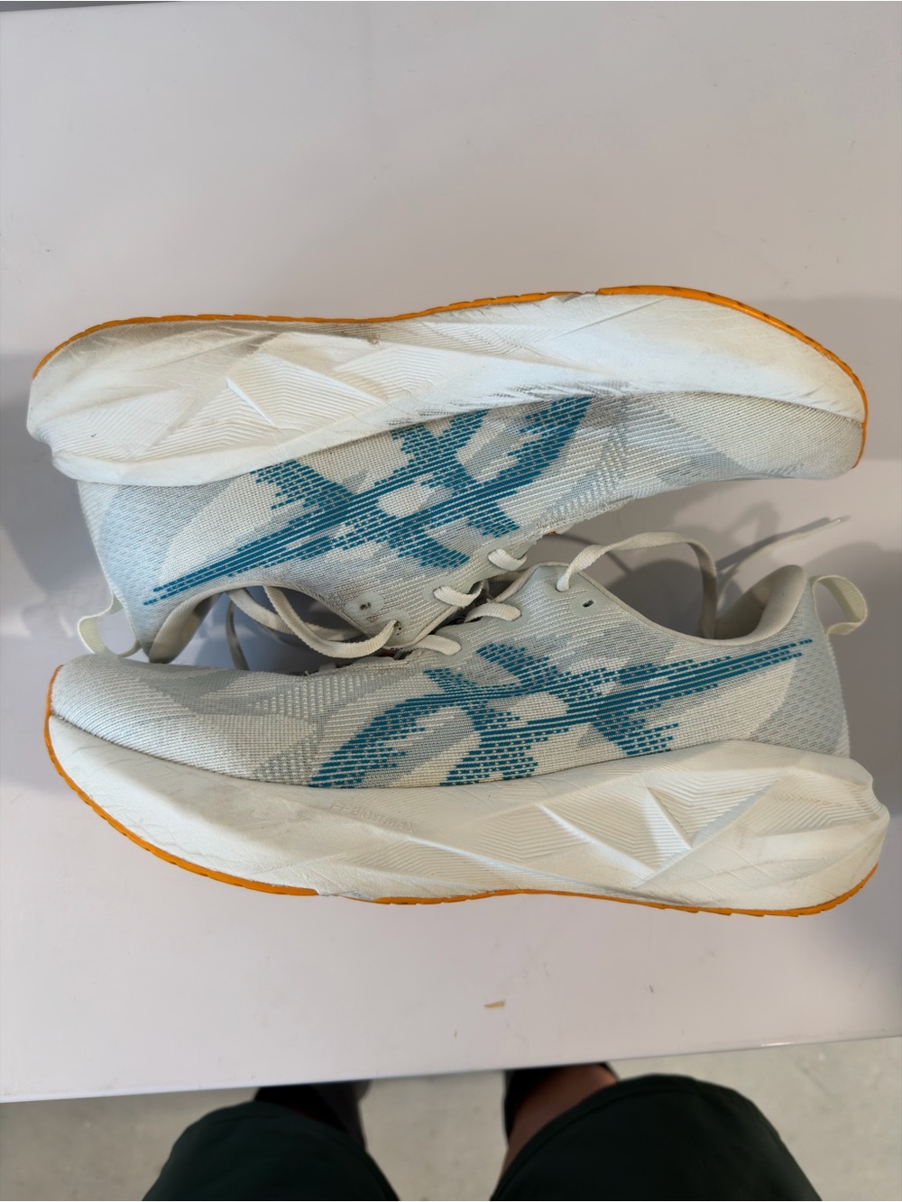 Men’s Asics Novablast 5